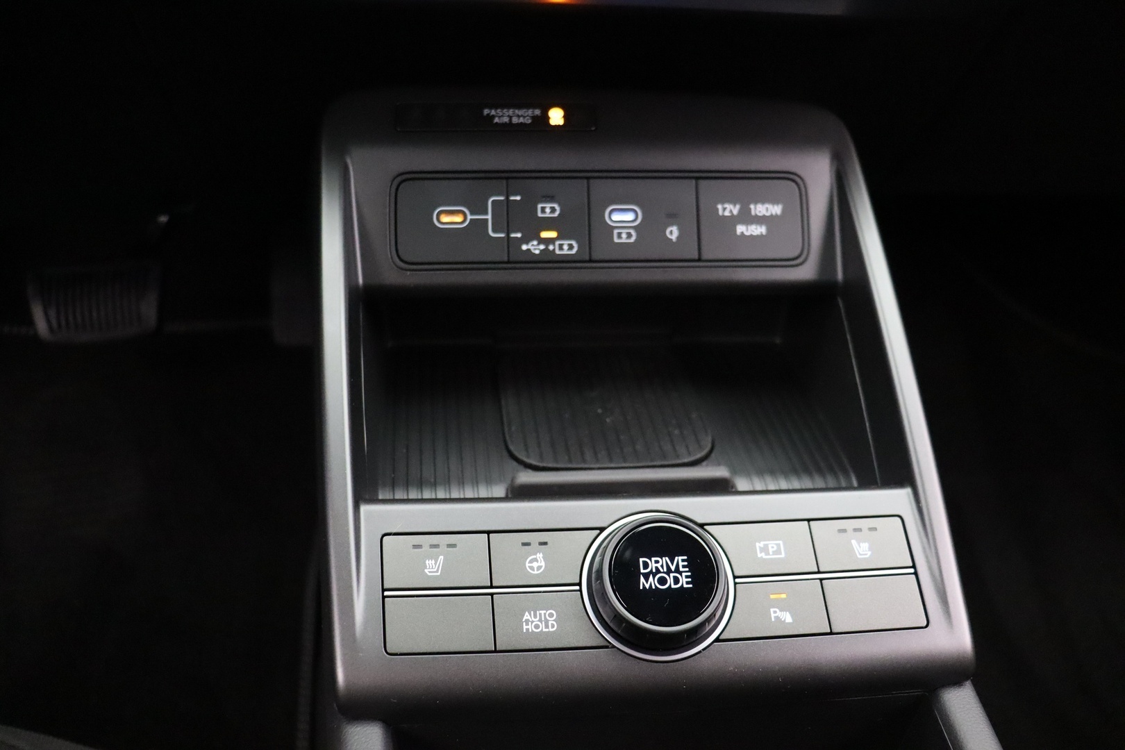 HYUNDAI KONA ELECTRIC 2025