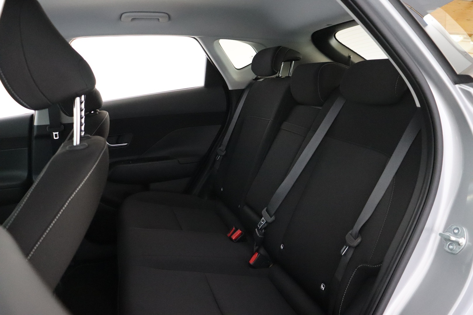 HYUNDAI KONA ELECTRIC 2025