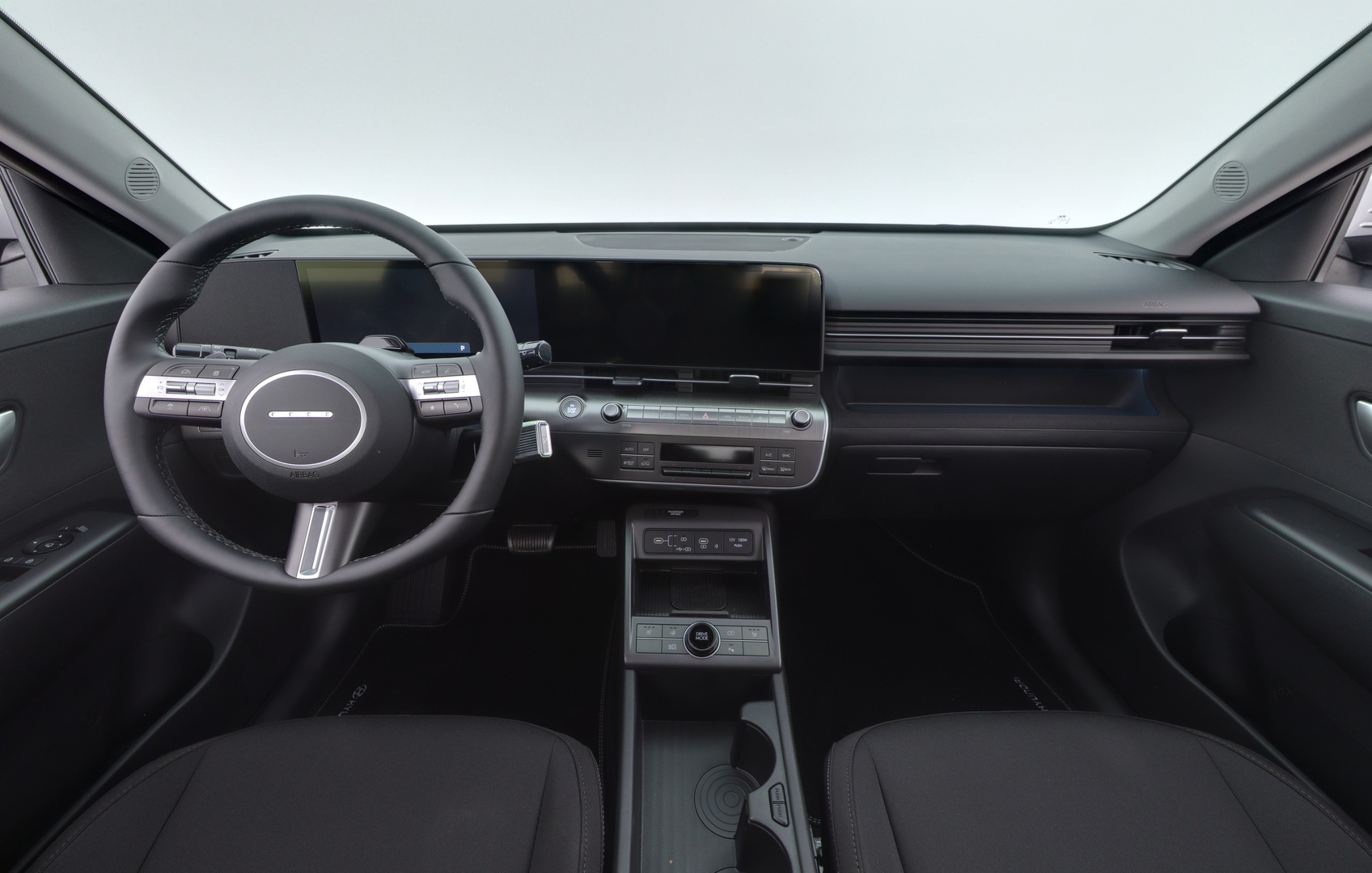 HYUNDAI KONA ELECTRIC 2025