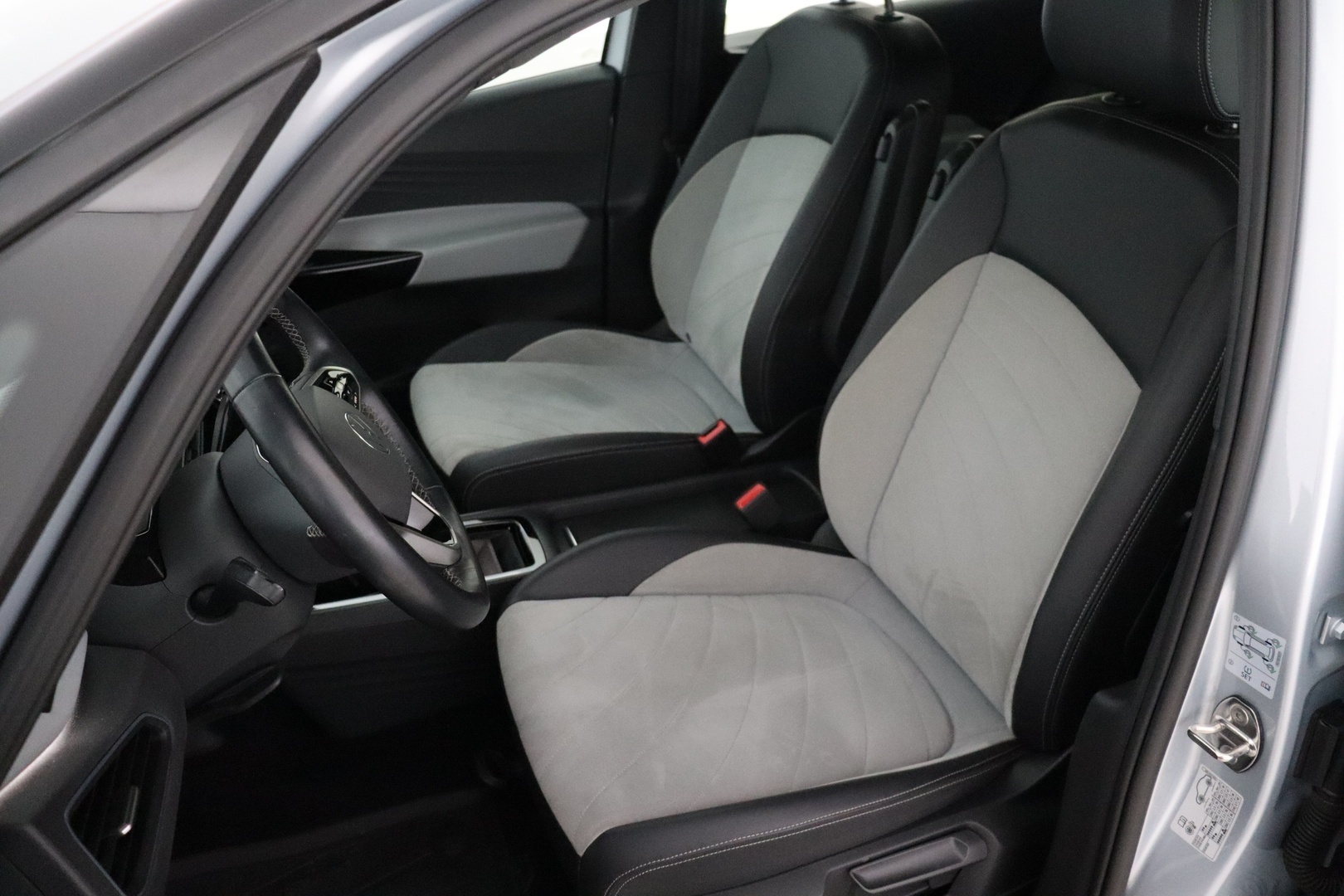 VOLKSWAGEN ID.3 2023