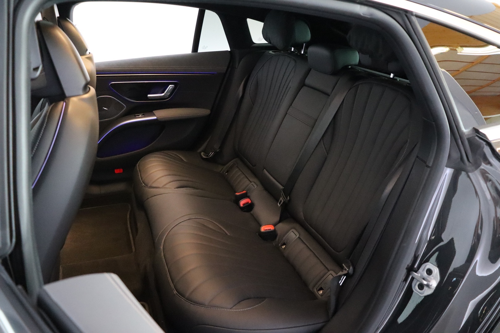 MERCEDES-BENZ EQS 2022