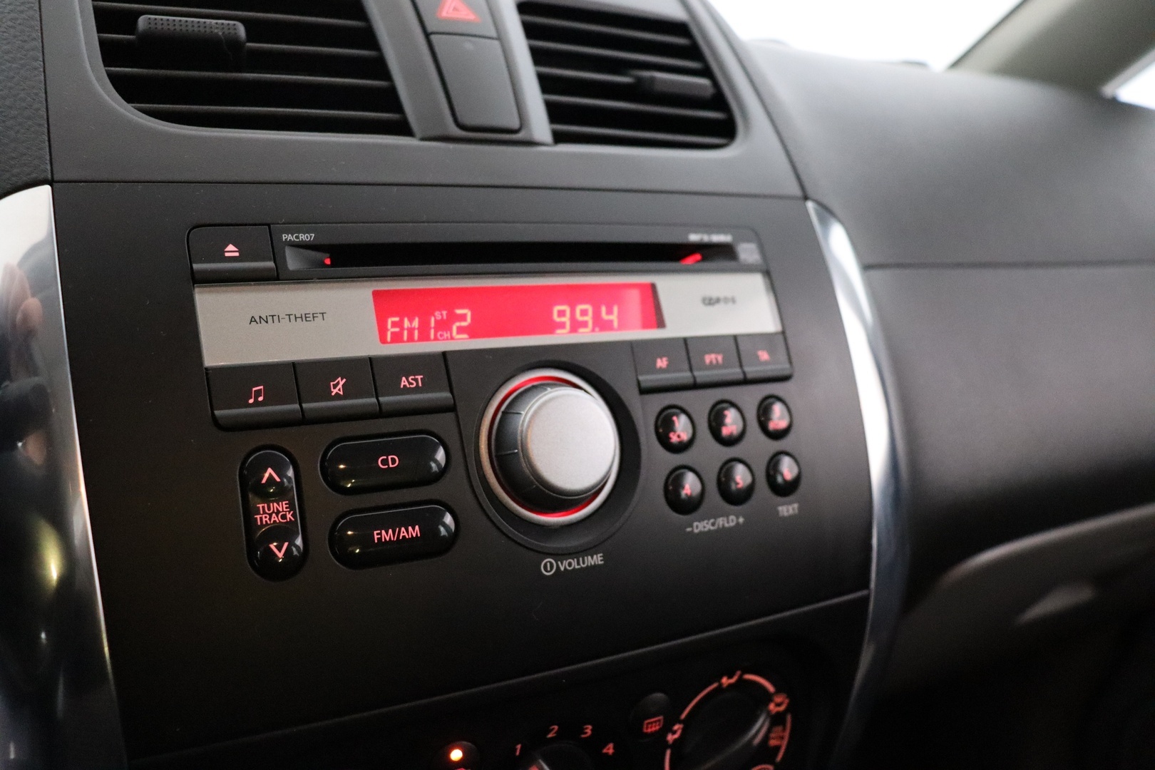 SUZUKI SX4 2013