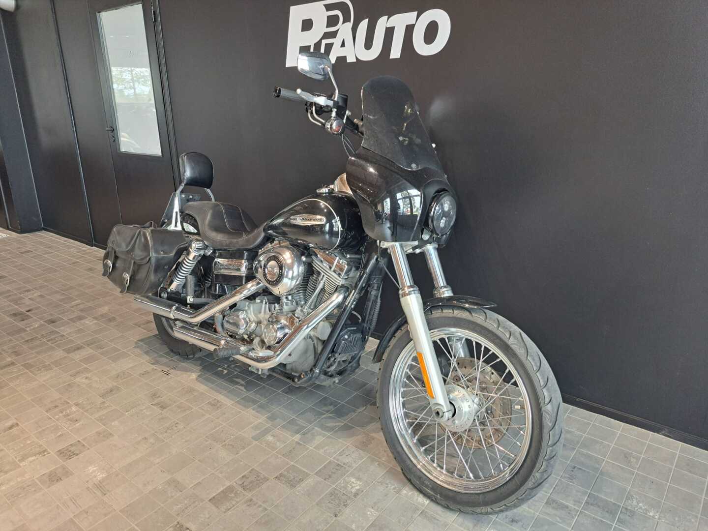 HARLEY-DAVIDSON Dyna 2009