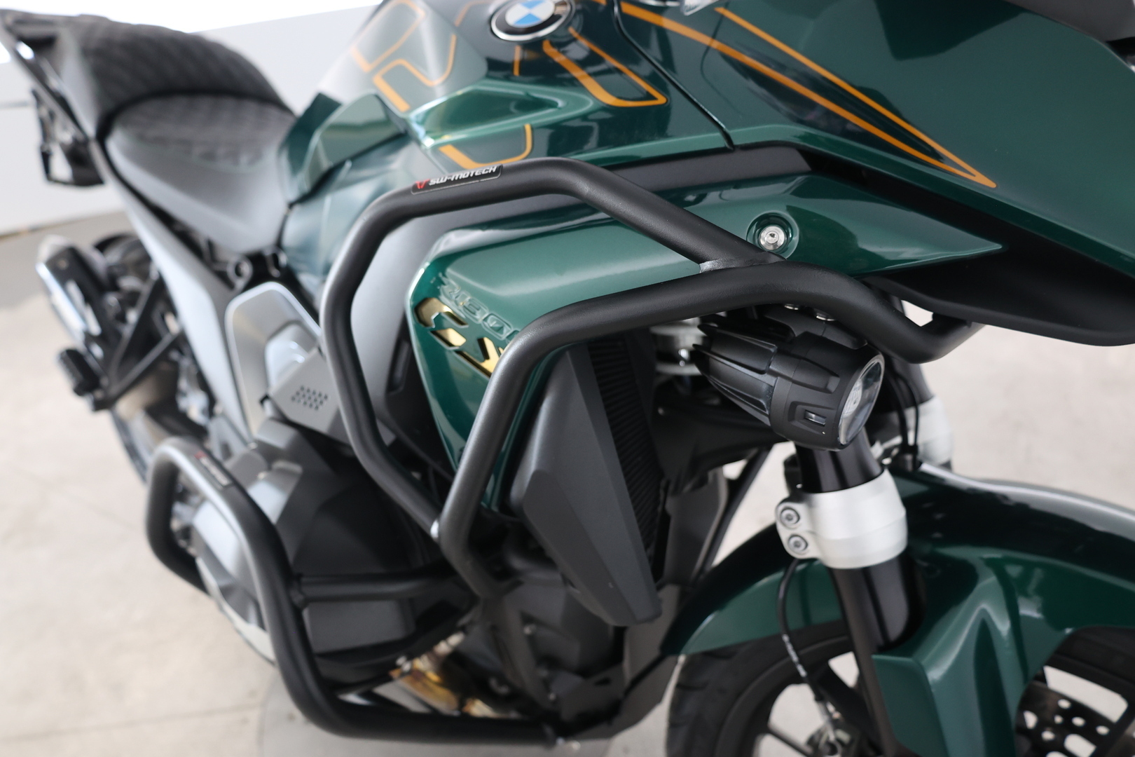 BMW R 2023