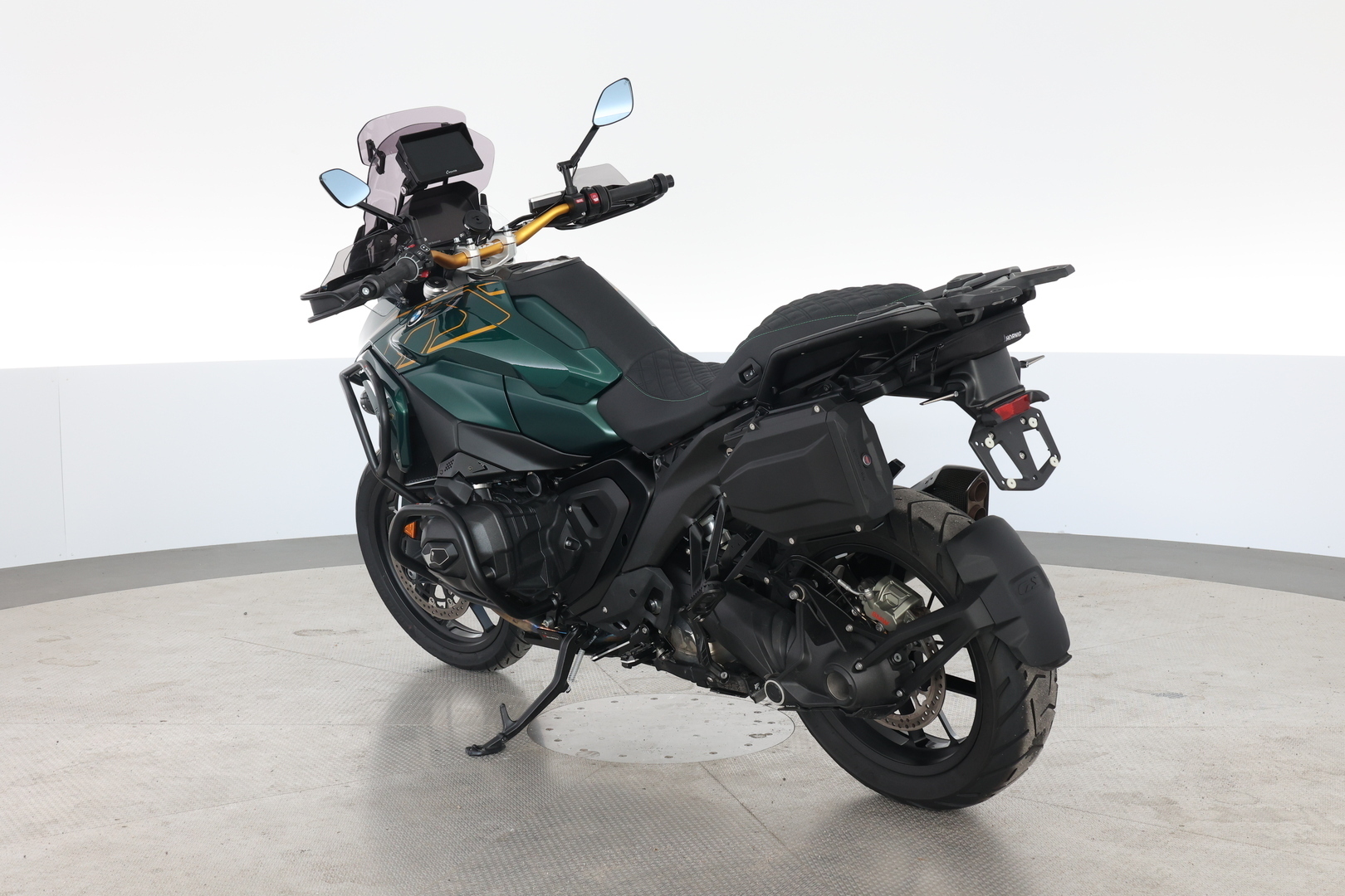 BMW R 2023