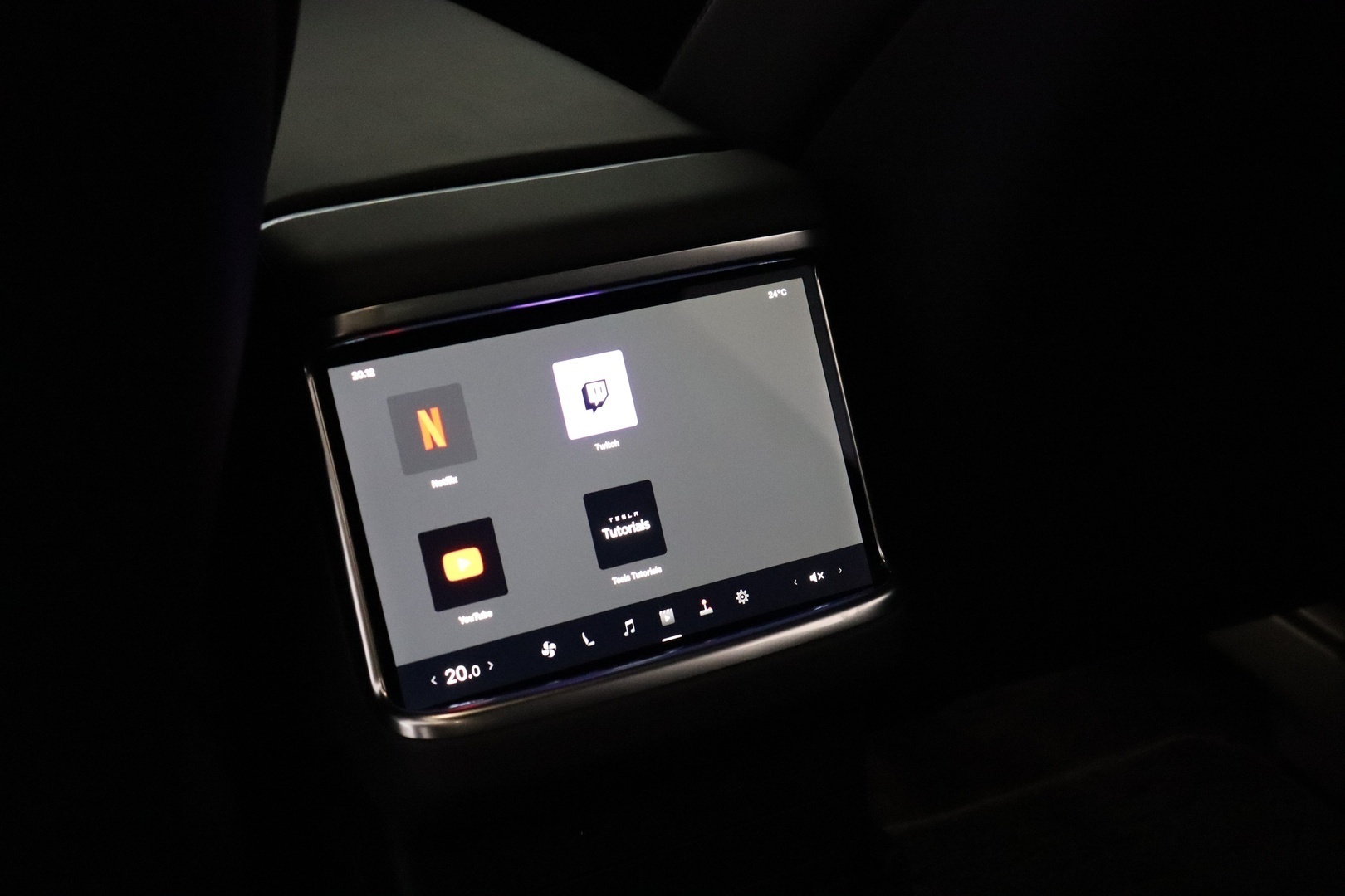 TESLA Model X 2023