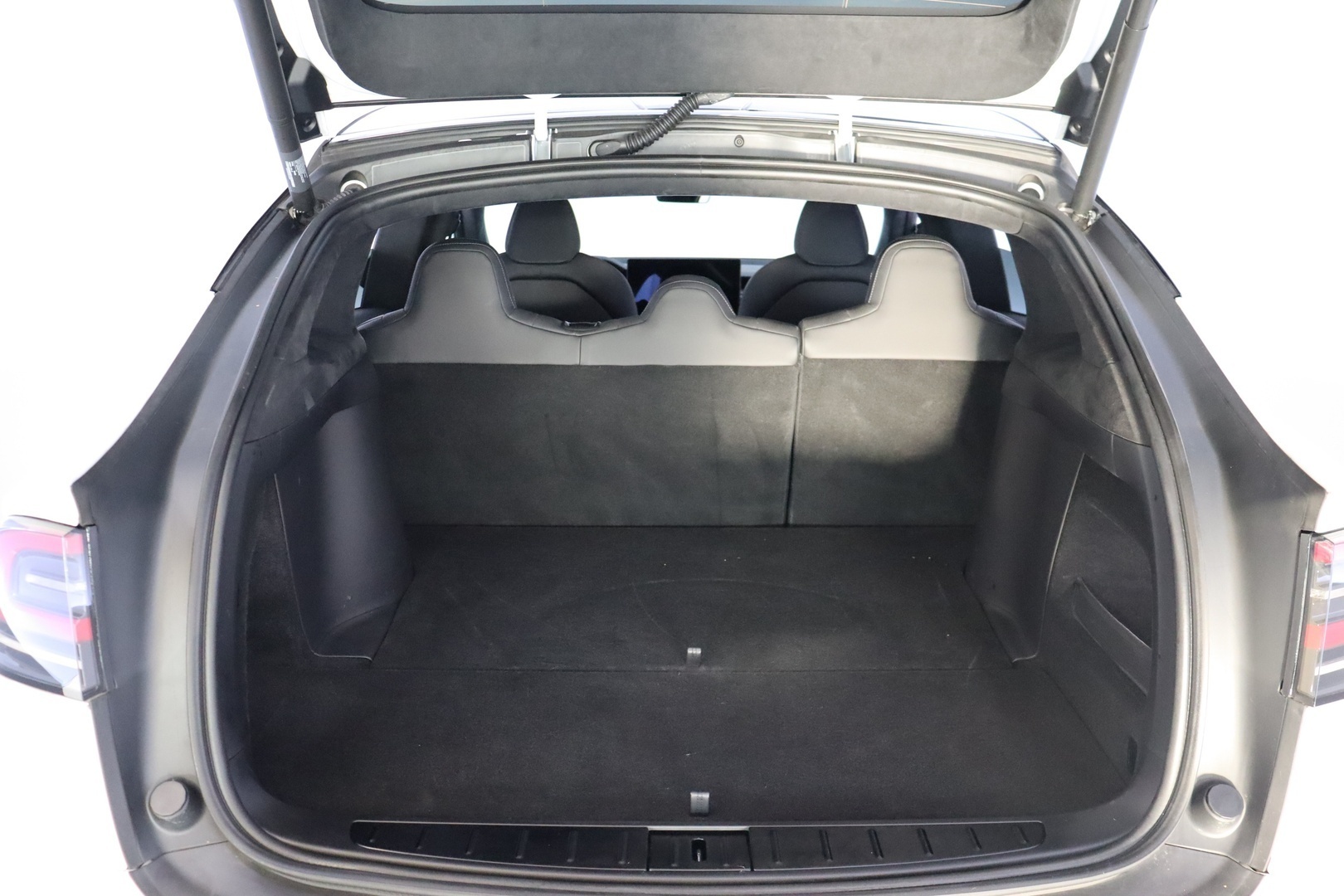 TESLA Model X 2023