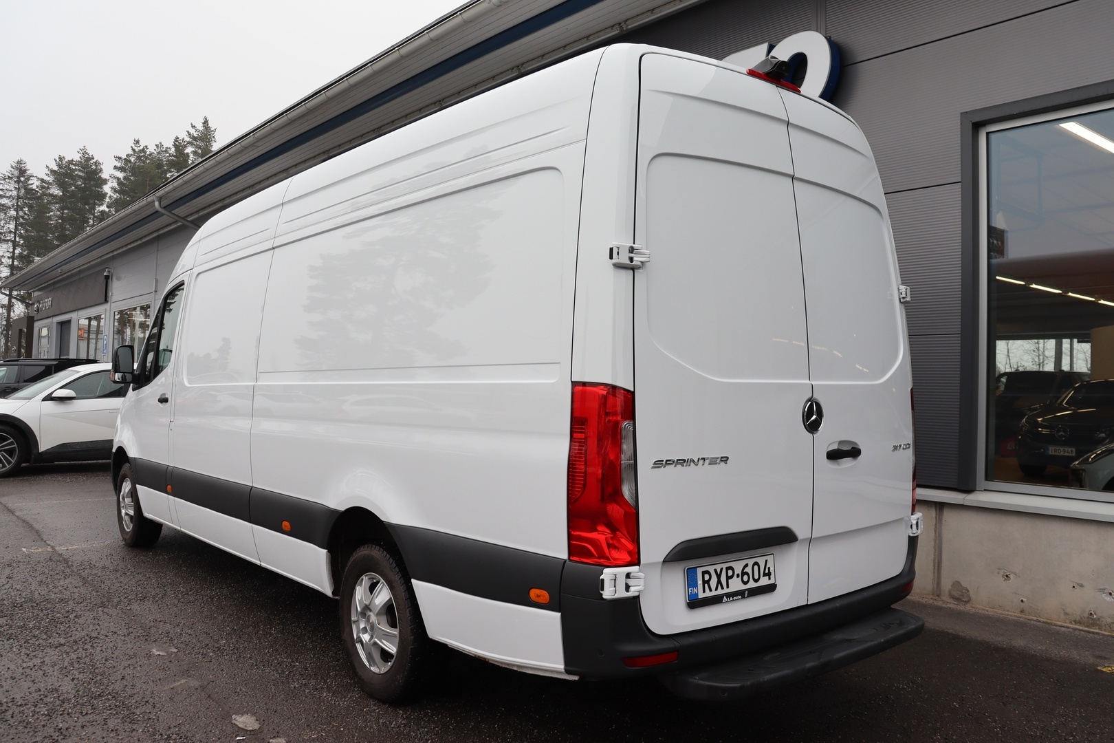 MERCEDES-BENZ Sprinter 2024