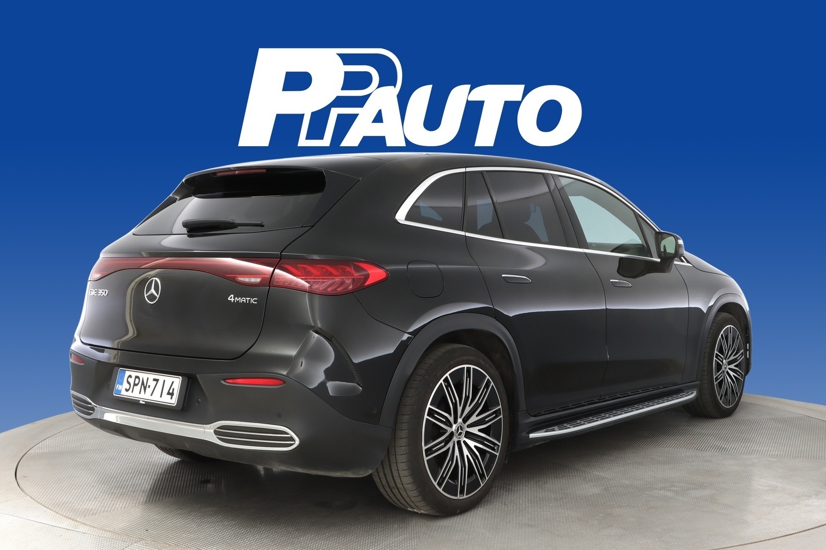 MERCEDES-BENZ EQE SUV 2023