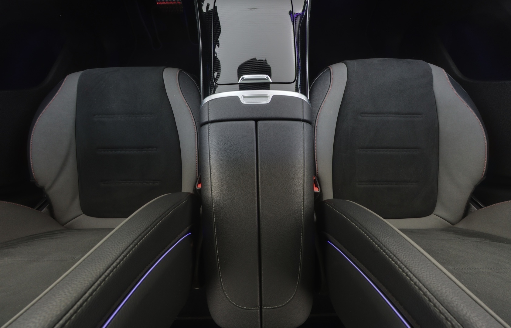 MERCEDES-BENZ EQE SUV 2023