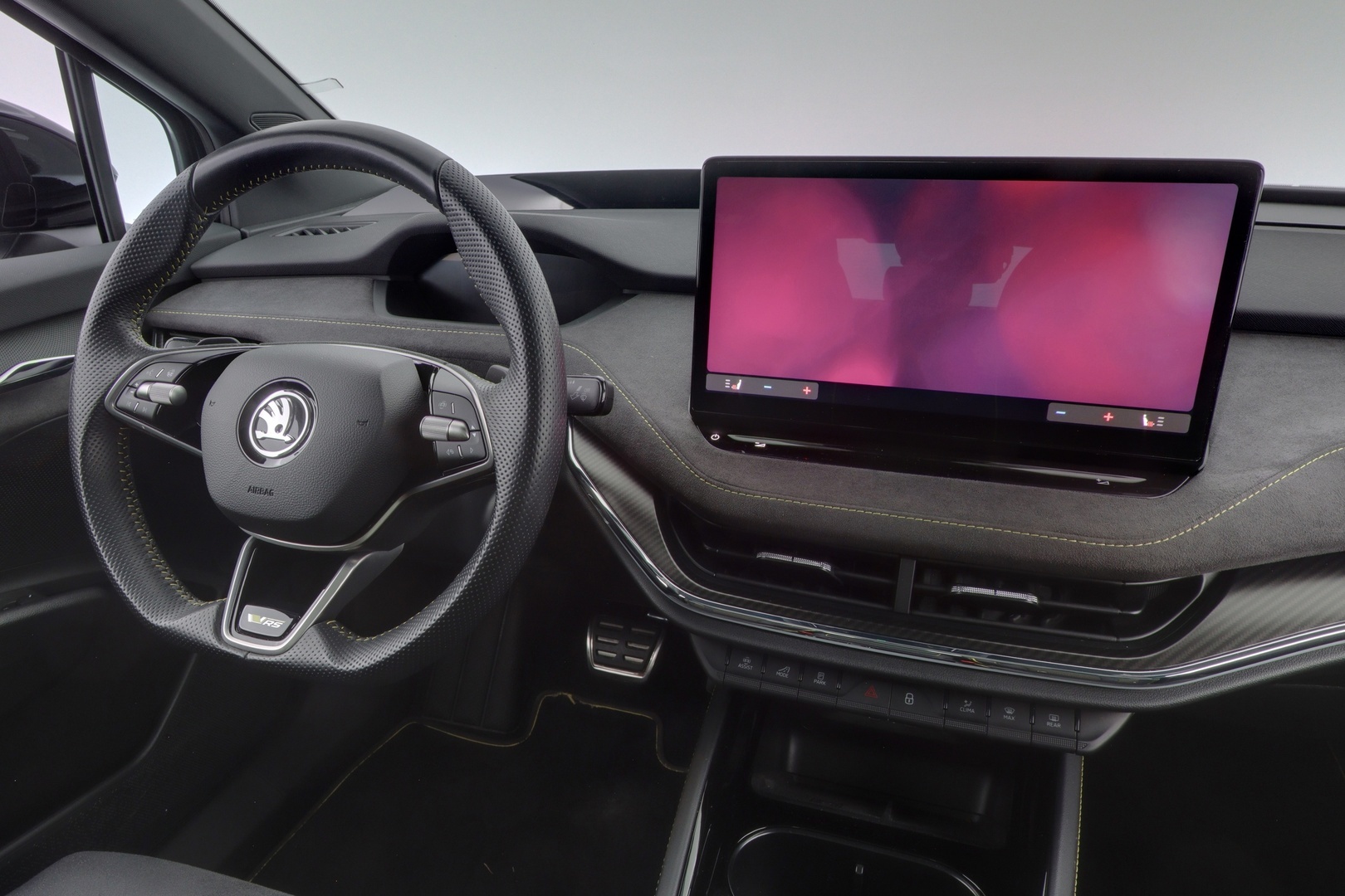 SKODA Enyaq 2024