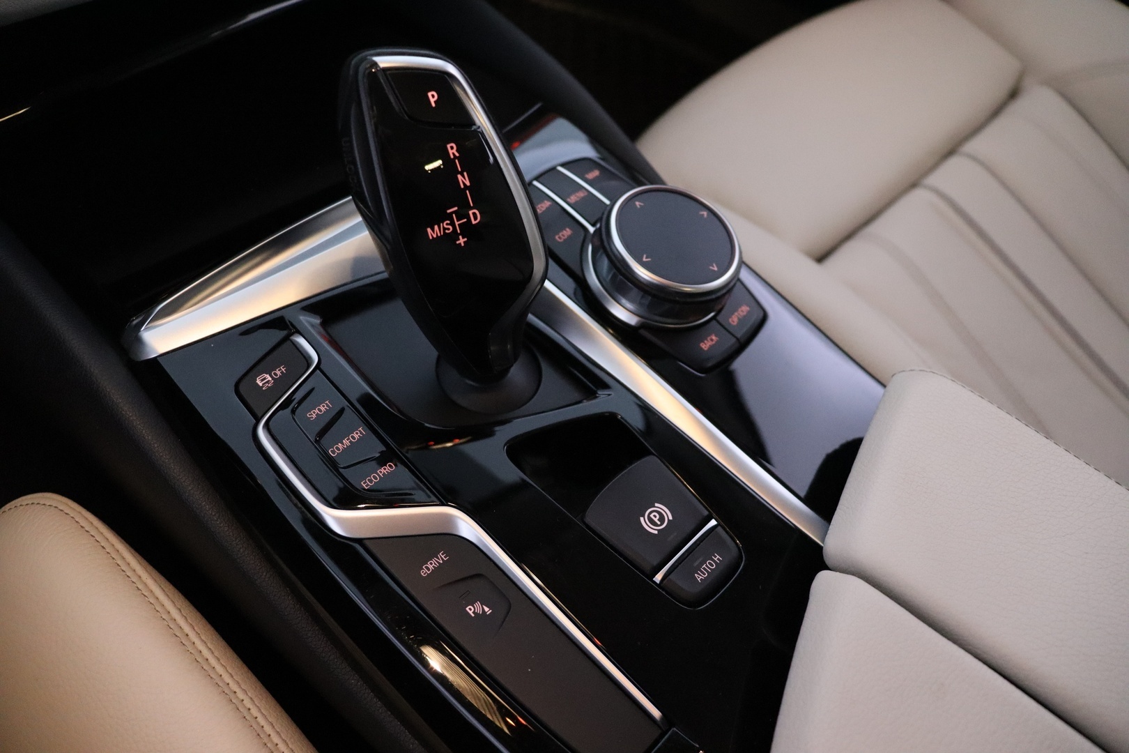 BMW 530 2018