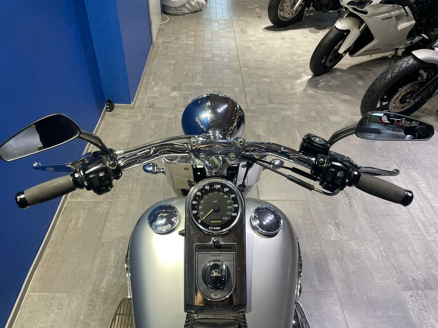 HARLEY-DAVIDSON Softail 2003