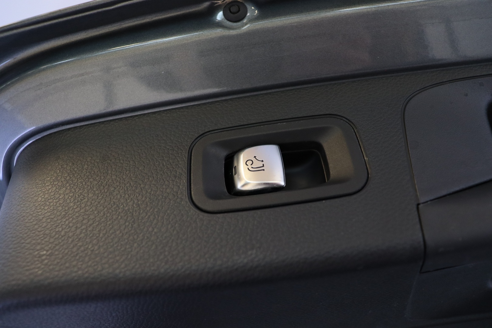 MERCEDES-BENZ GLC 2016