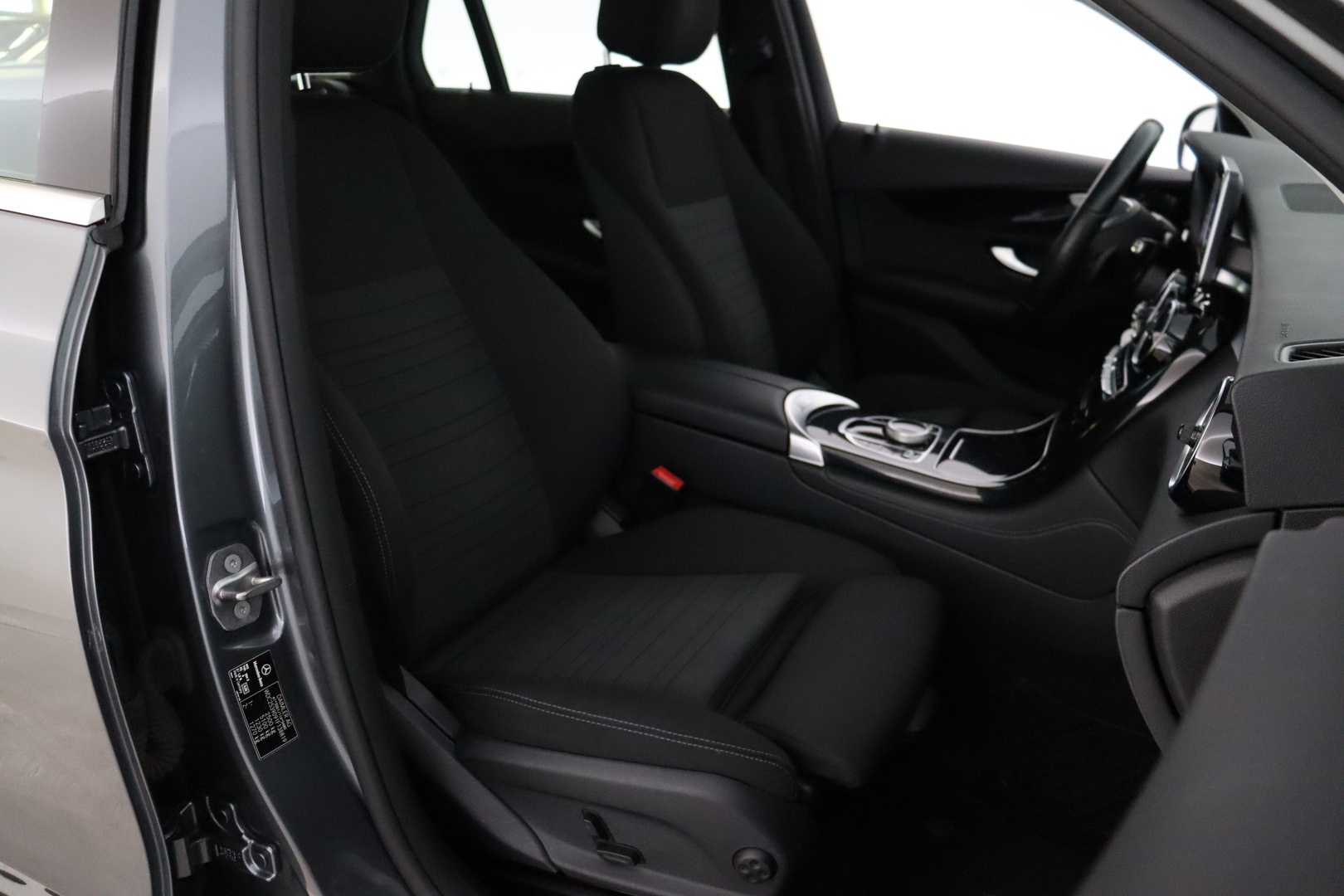 MERCEDES-BENZ GLC 2016