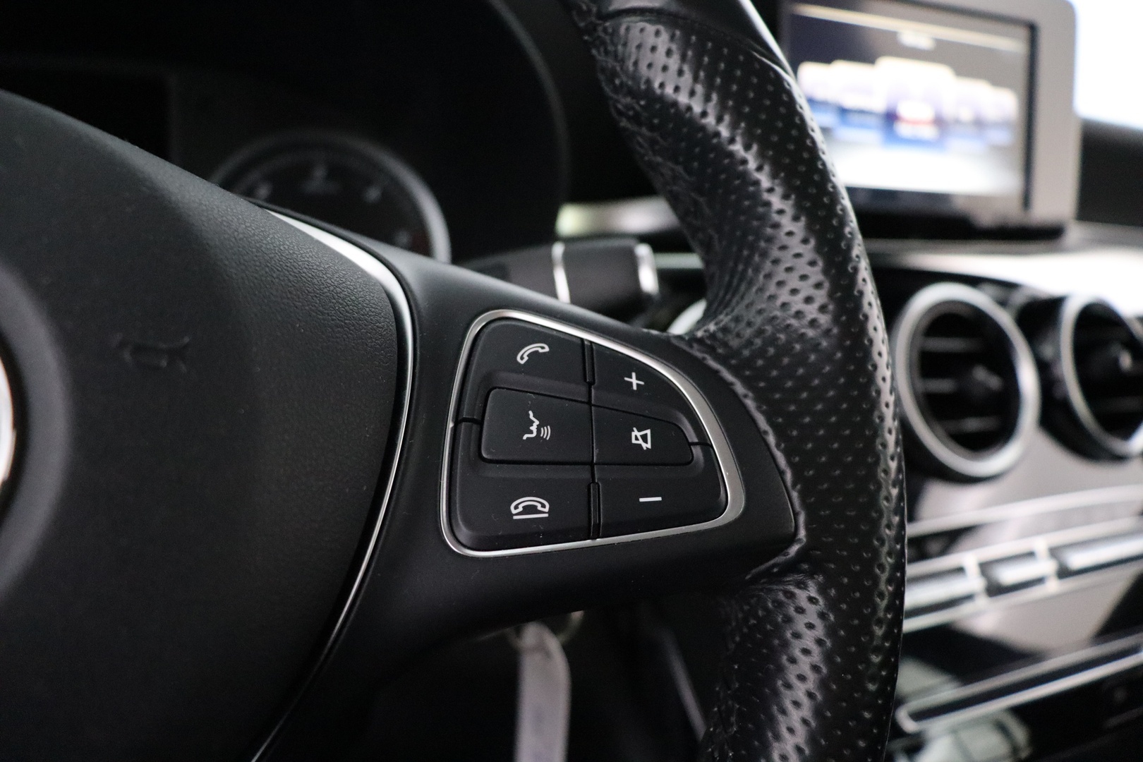 MERCEDES-BENZ GLC 2016