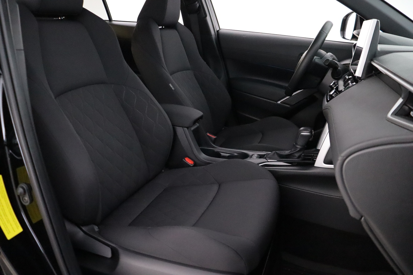 TOYOTA Corolla Cross 2024