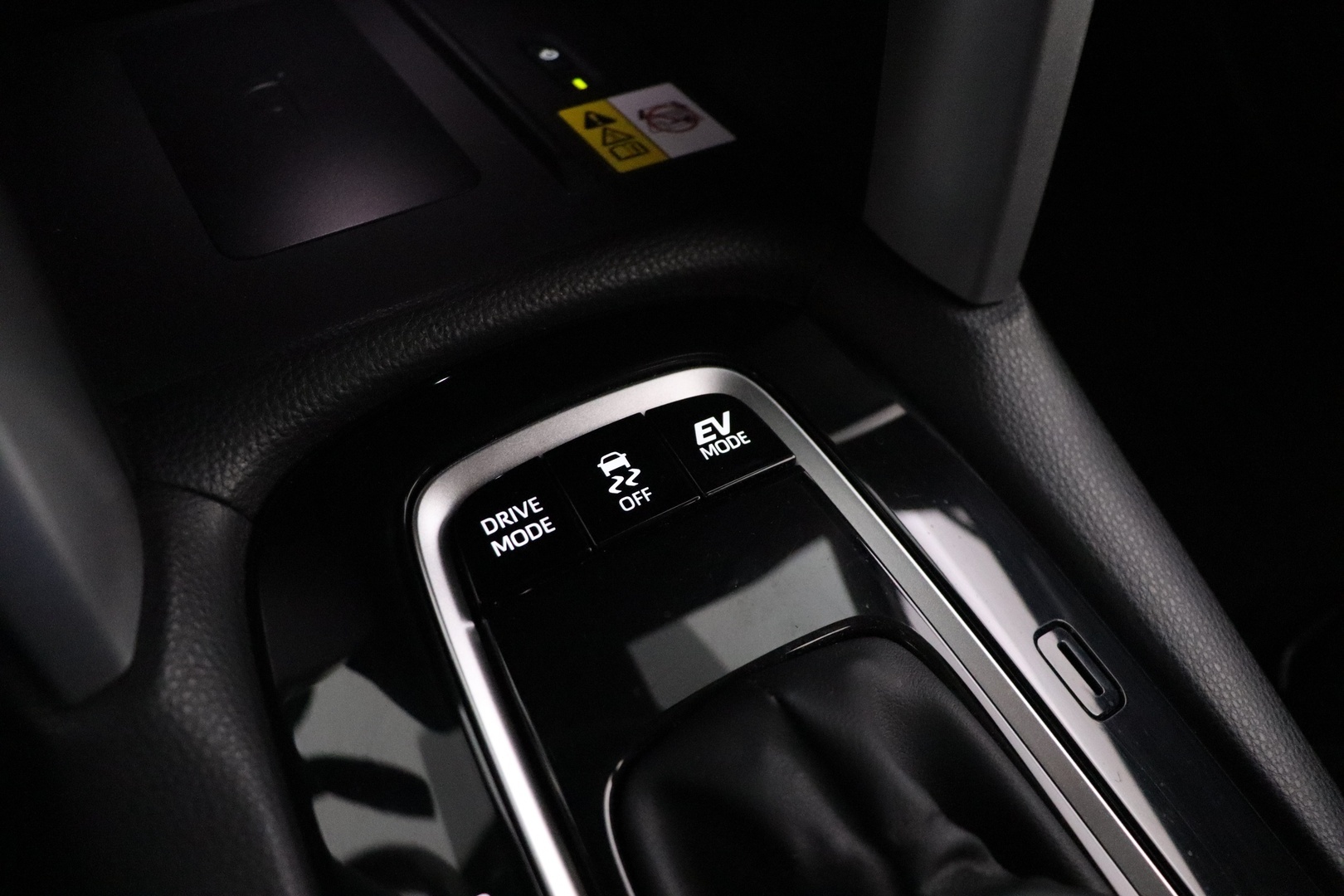 TOYOTA Corolla Cross 2024