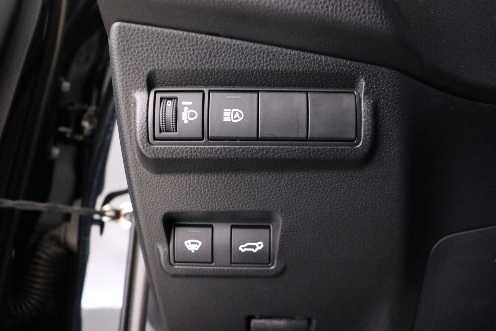 TOYOTA Corolla Cross 2024