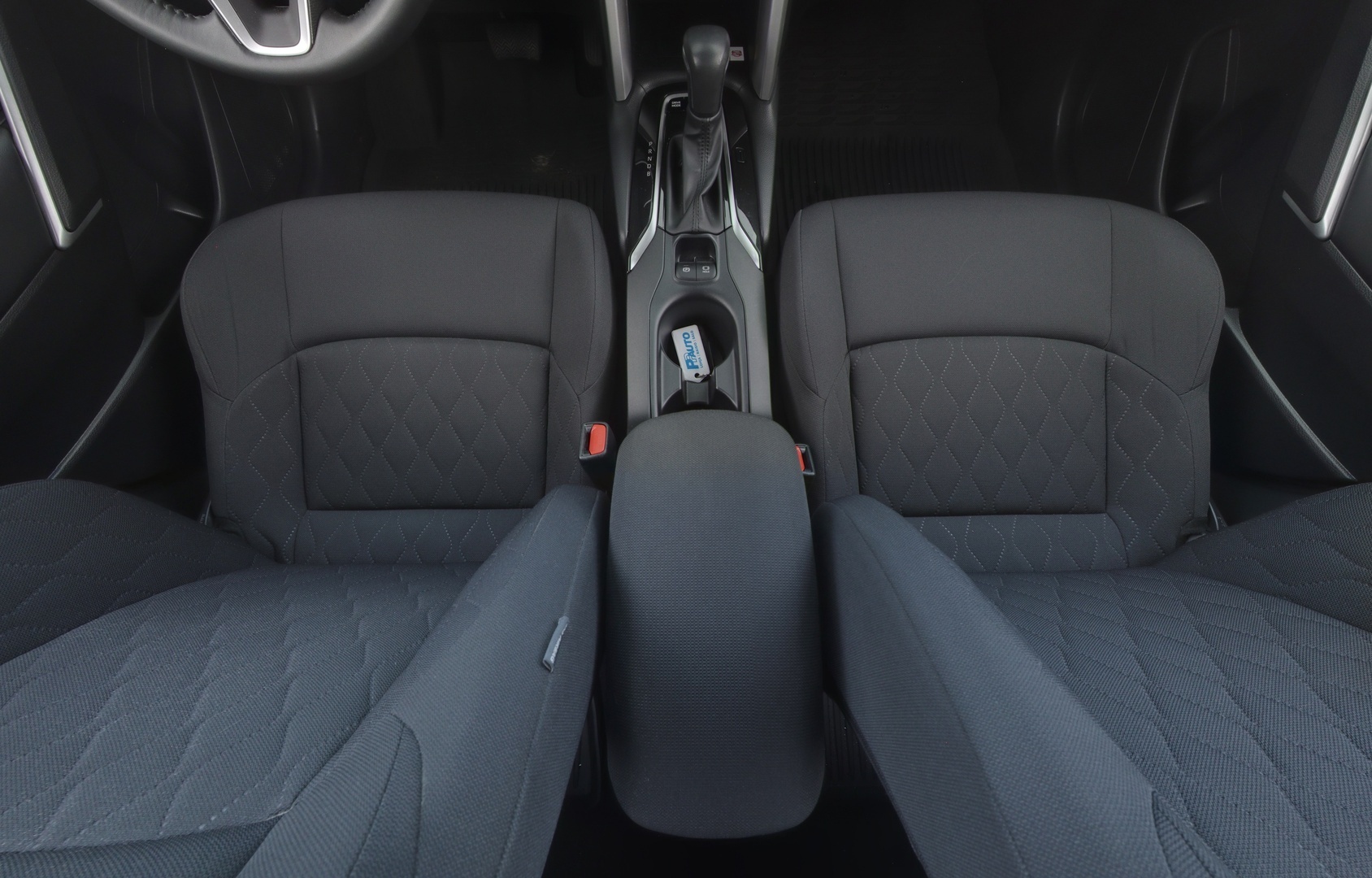 TOYOTA Corolla Cross 2024