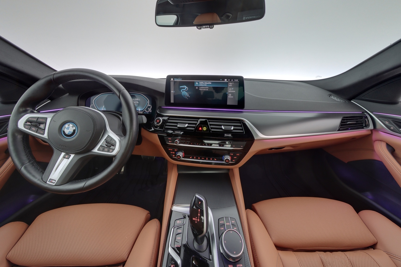 BMW 545 2022