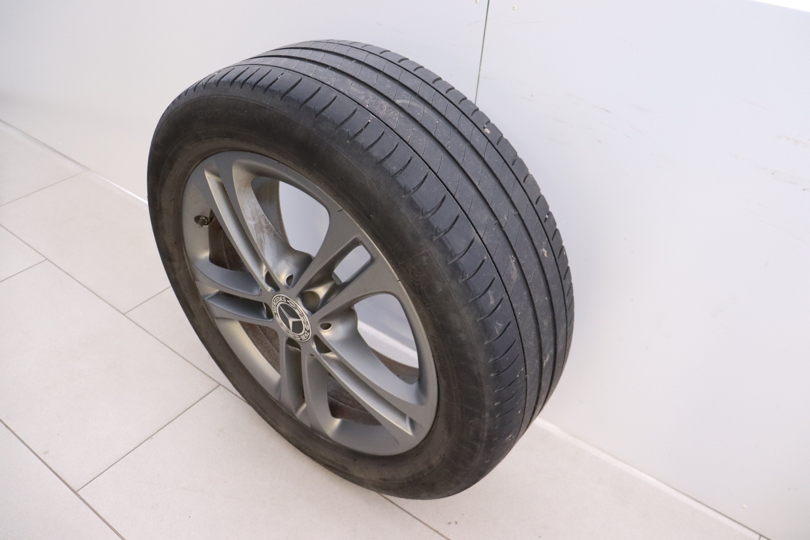 MERCEDES-BENZ A 2019