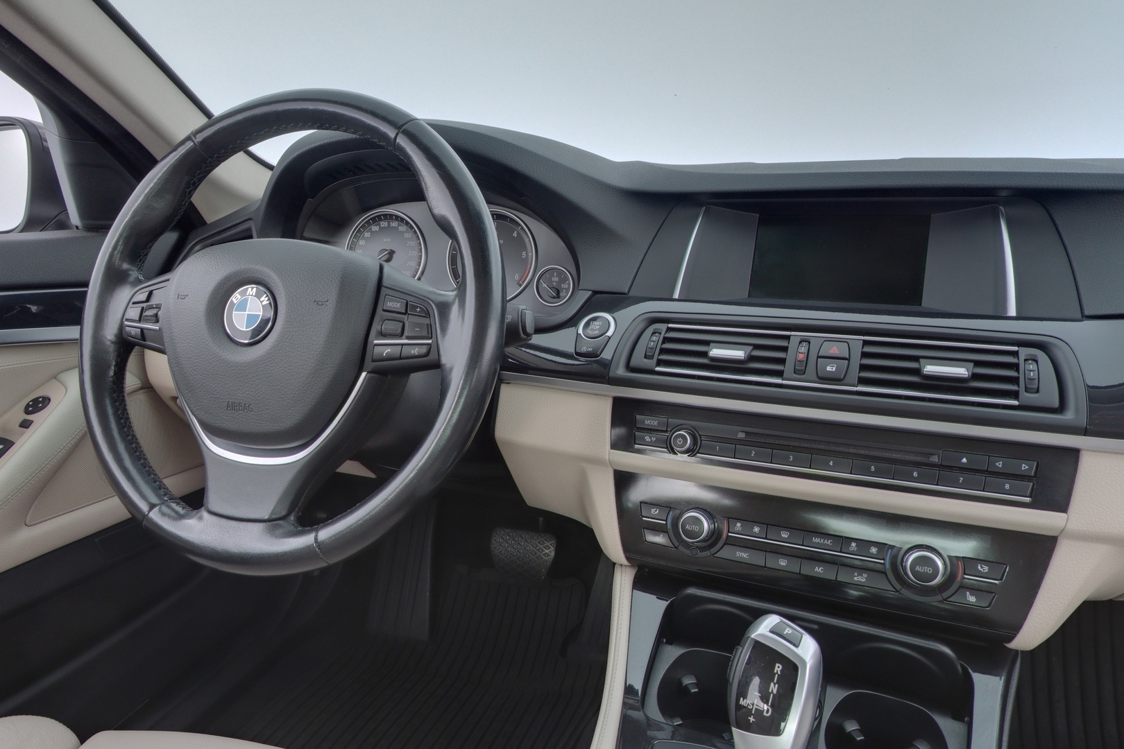 BMW 530 2015