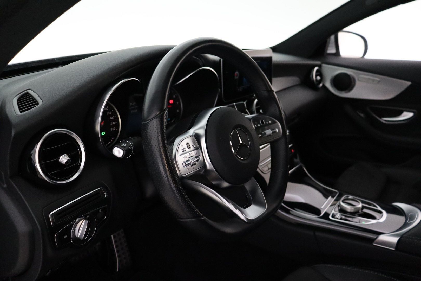 MERCEDES-BENZ C 2020