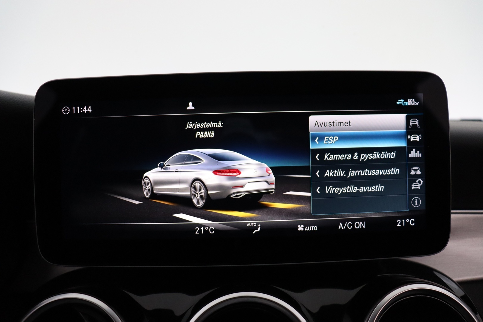 MERCEDES-BENZ C 2020