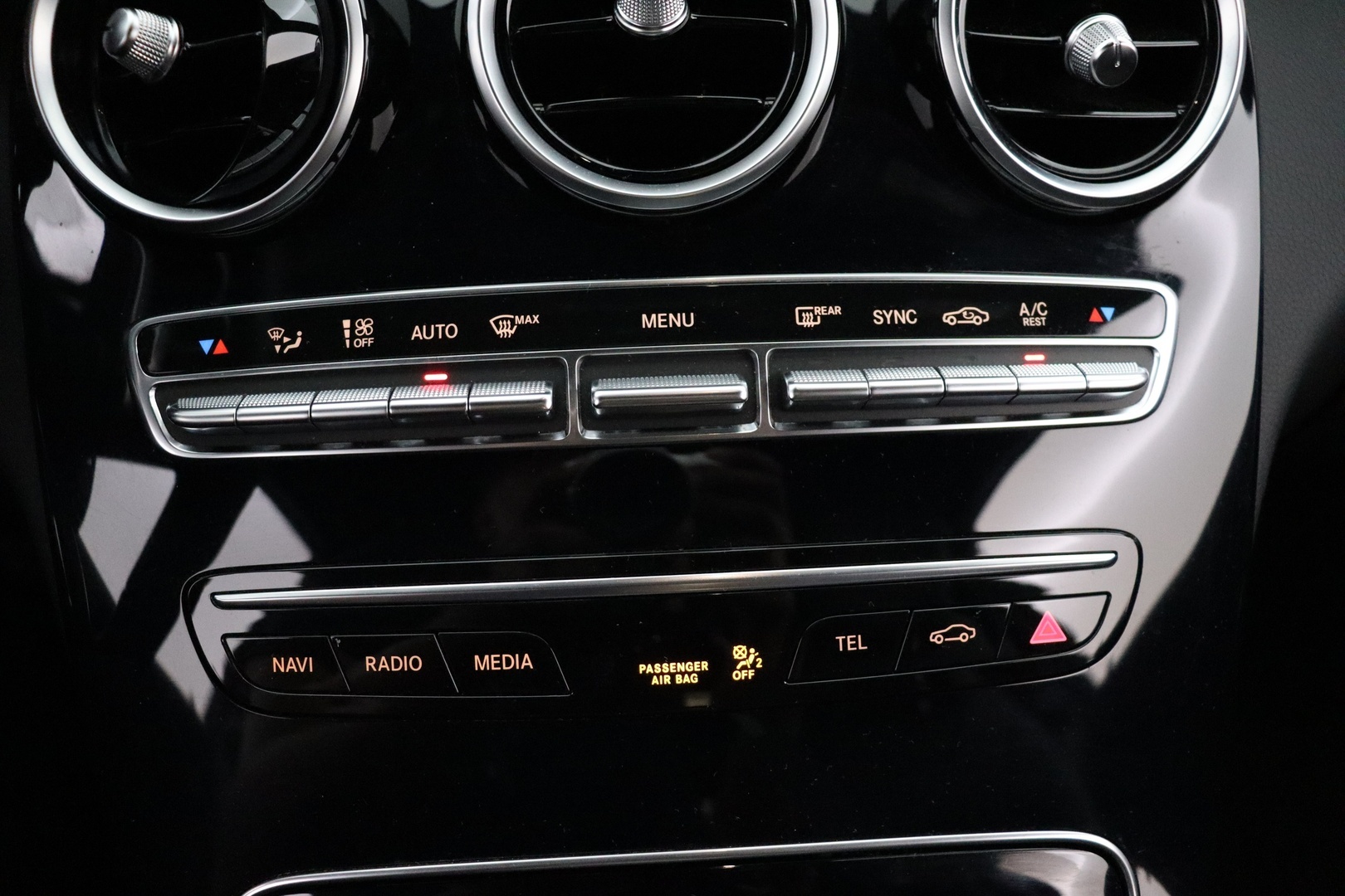 MERCEDES-BENZ C 2020