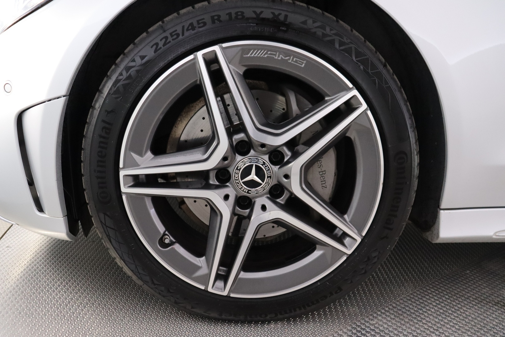 MERCEDES-BENZ C 2020