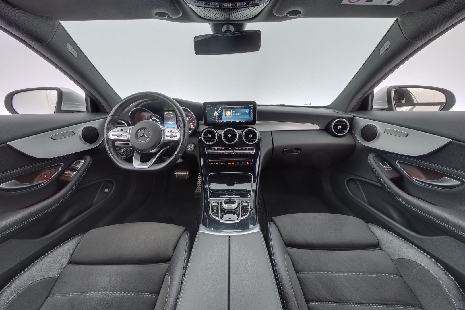 MERCEDES-BENZ C 2020