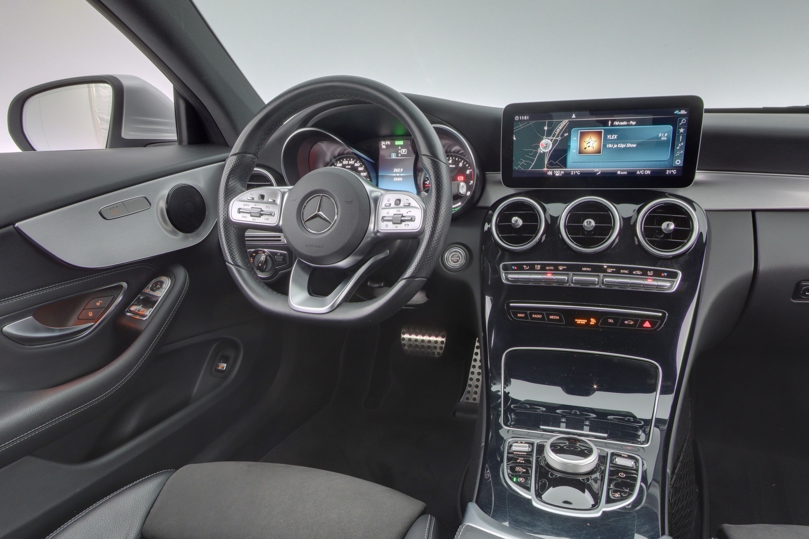 MERCEDES-BENZ C 2020