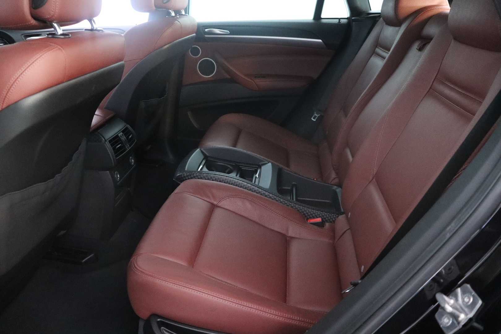 BMW X6 2011