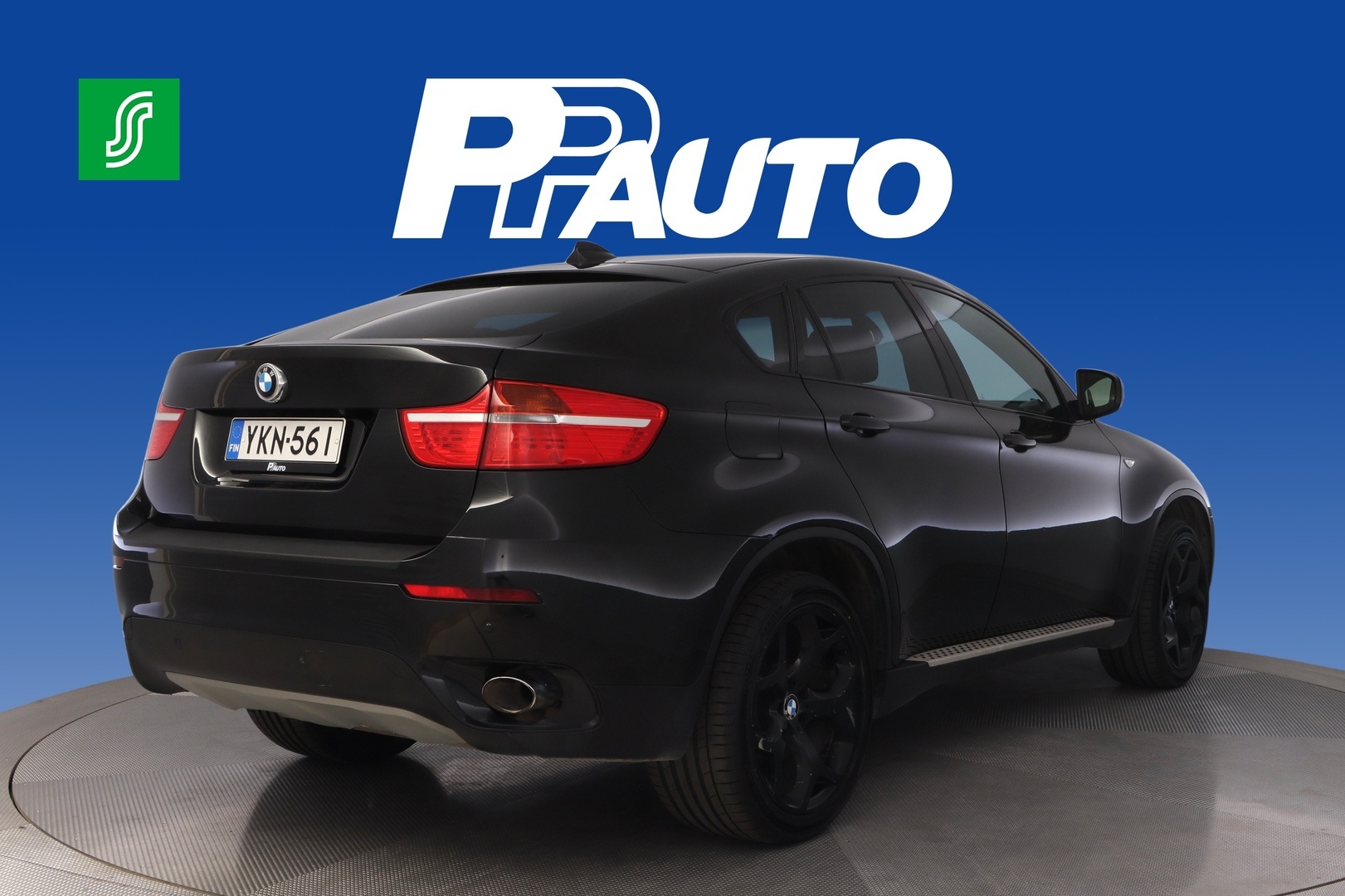 BMW X6 2011