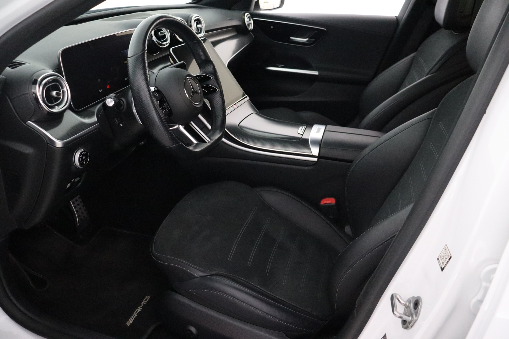 MERCEDES-BENZ C 2021
