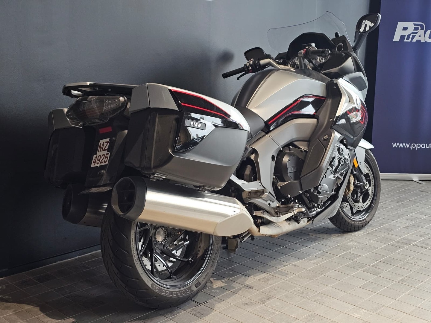 BMW K 2019