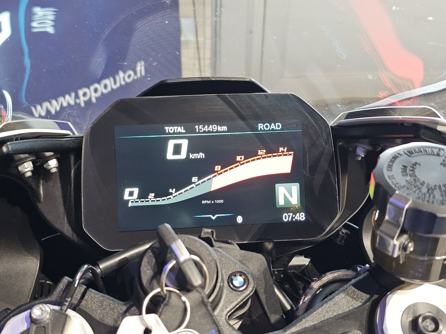 BMW S 2019