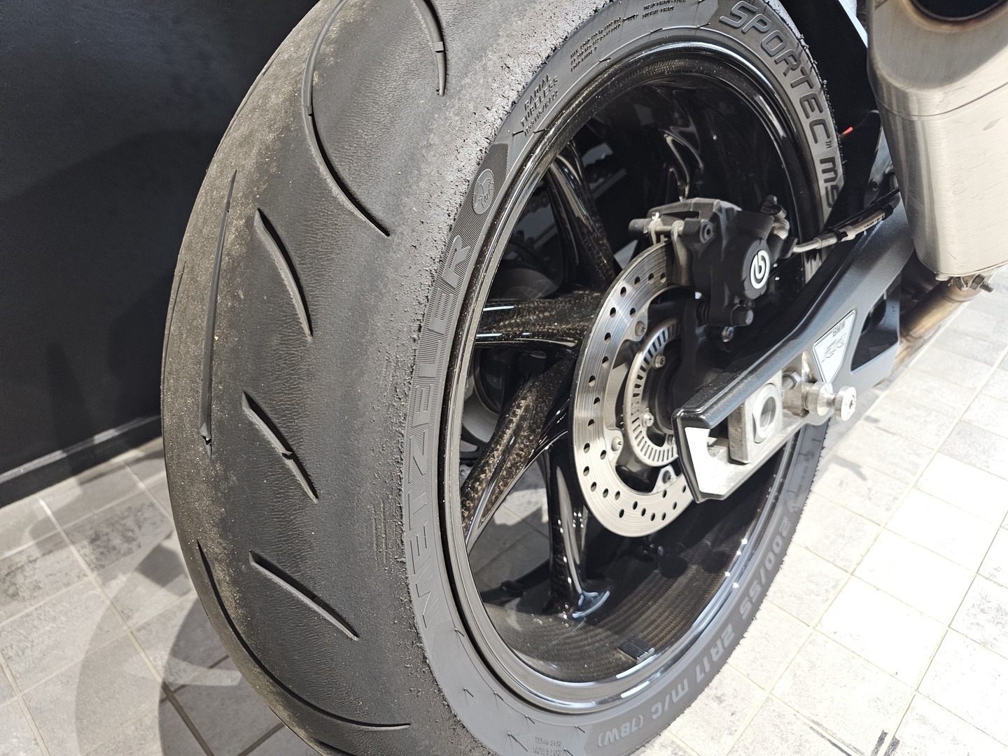 BMW S 2019