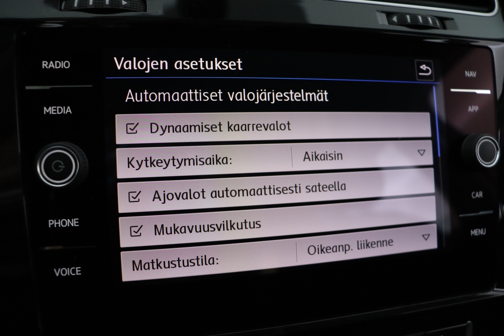 VOLKSWAGEN Golf 2020