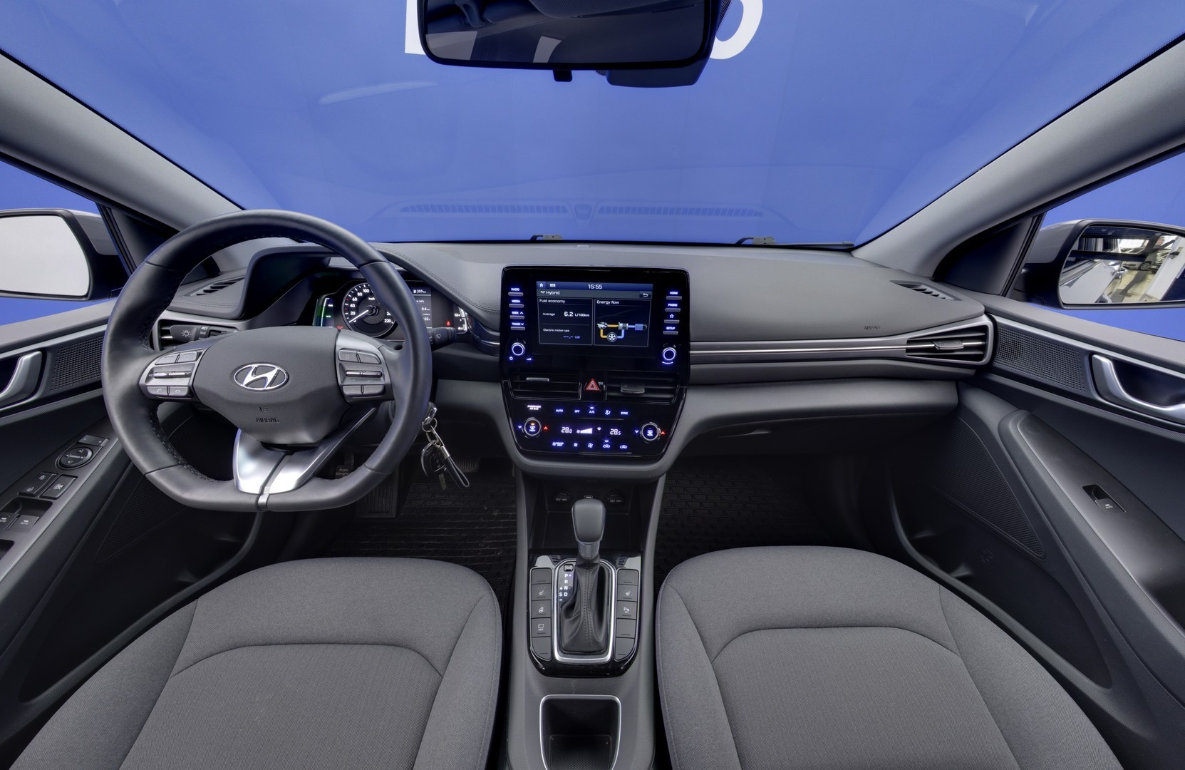 HYUNDAI IONIQ HYBRID 2021