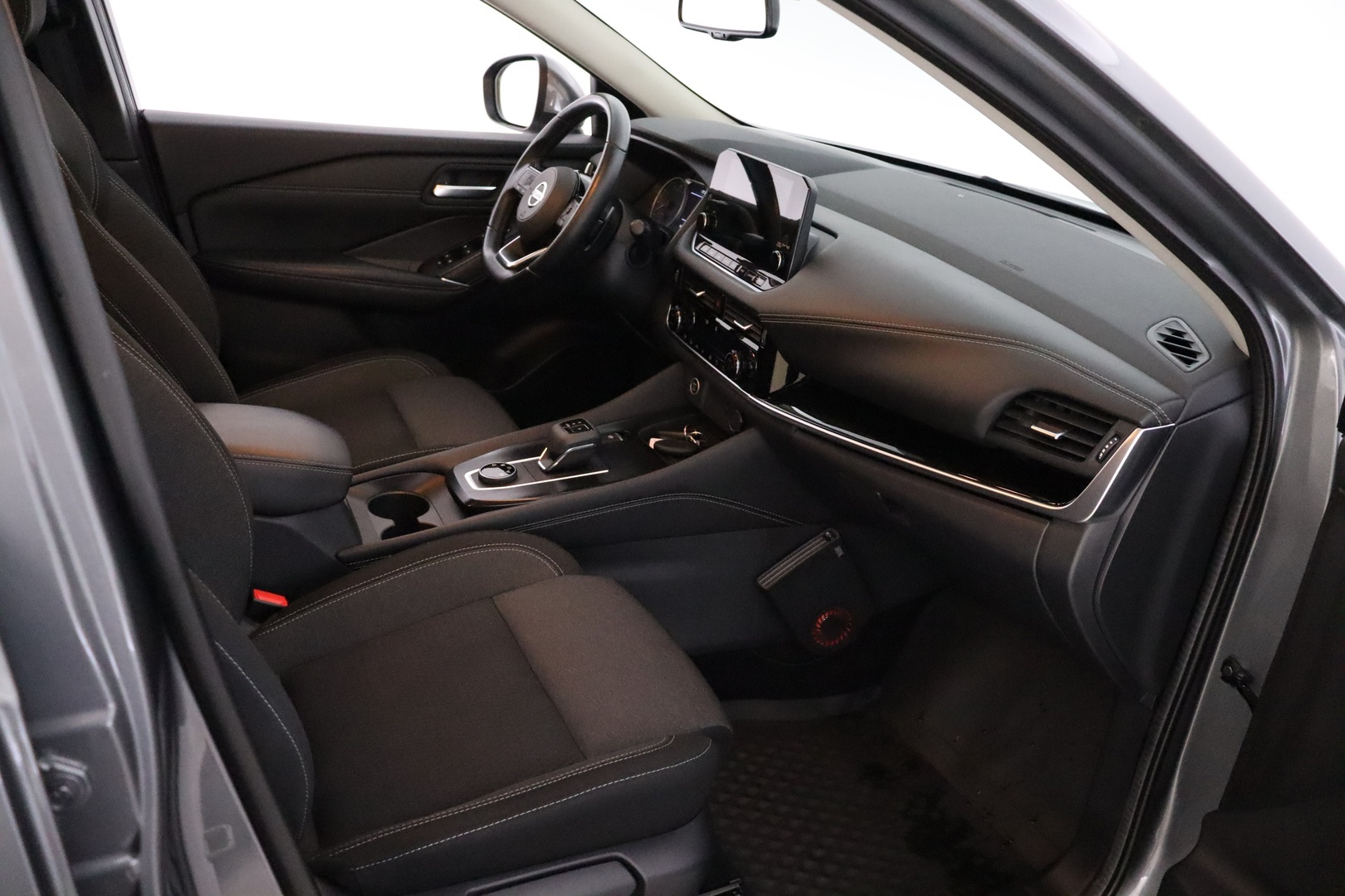 NISSAN Qashqai 2022