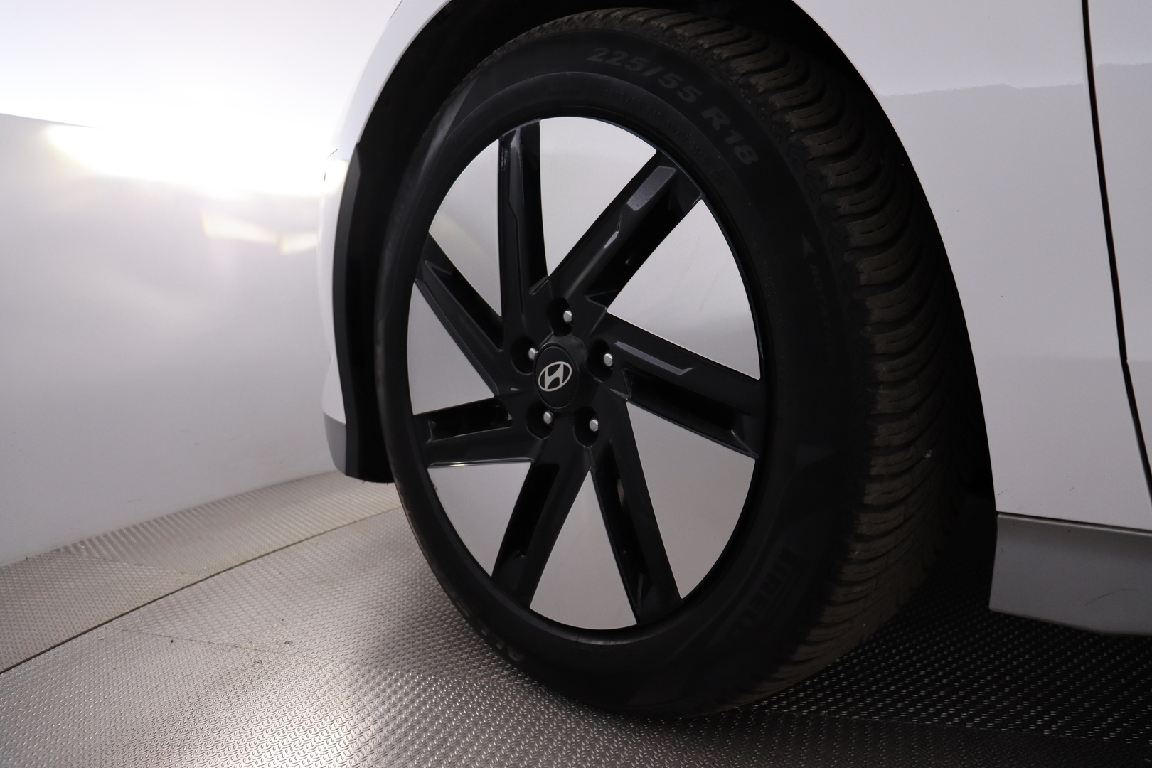 HYUNDAI IONIQ 6 2023