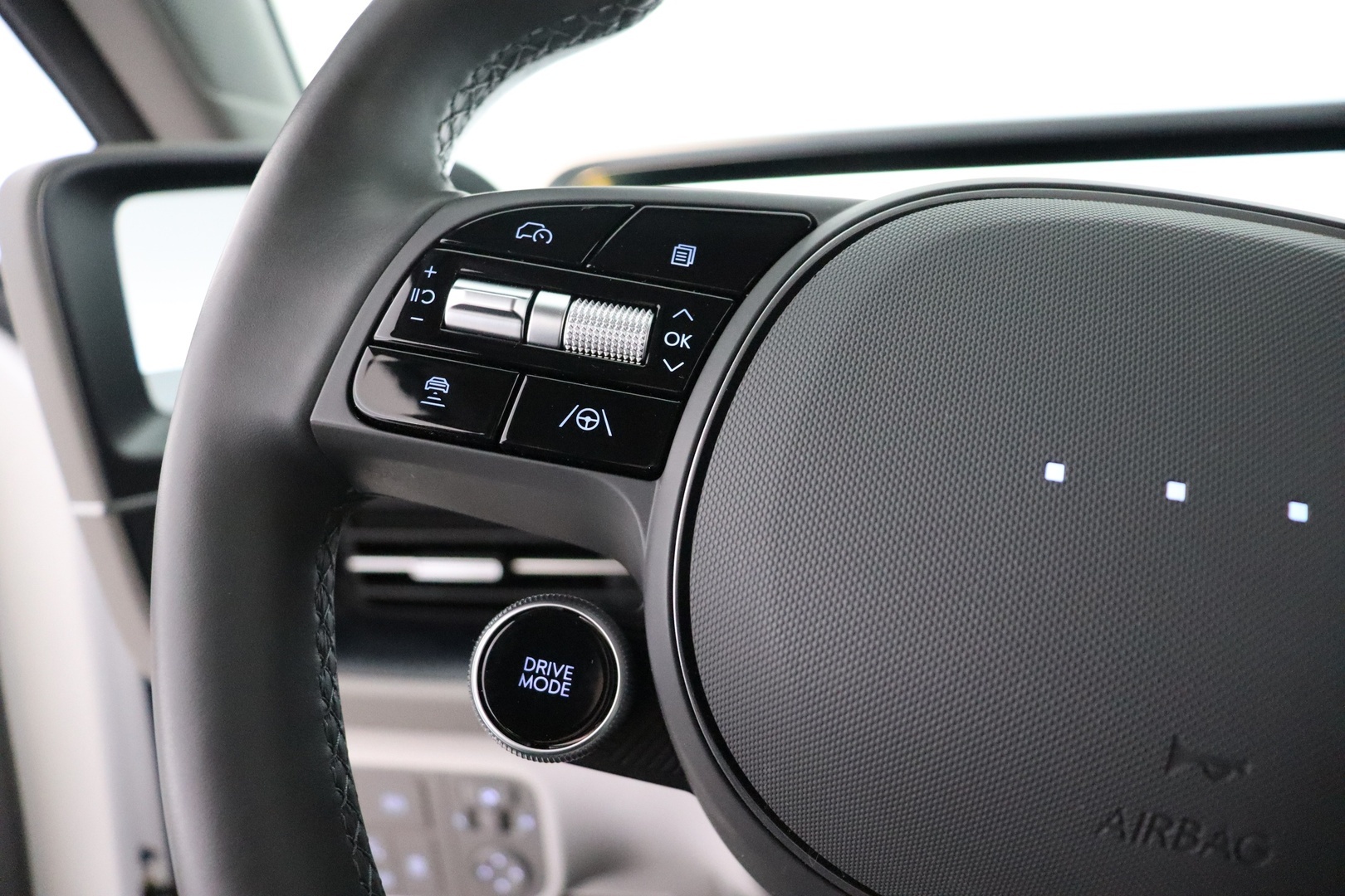 HYUNDAI IONIQ 6 2023