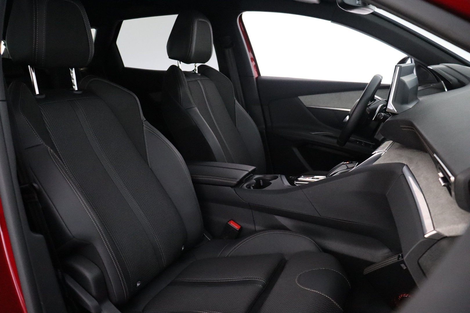 PEUGEOT 3008 2023