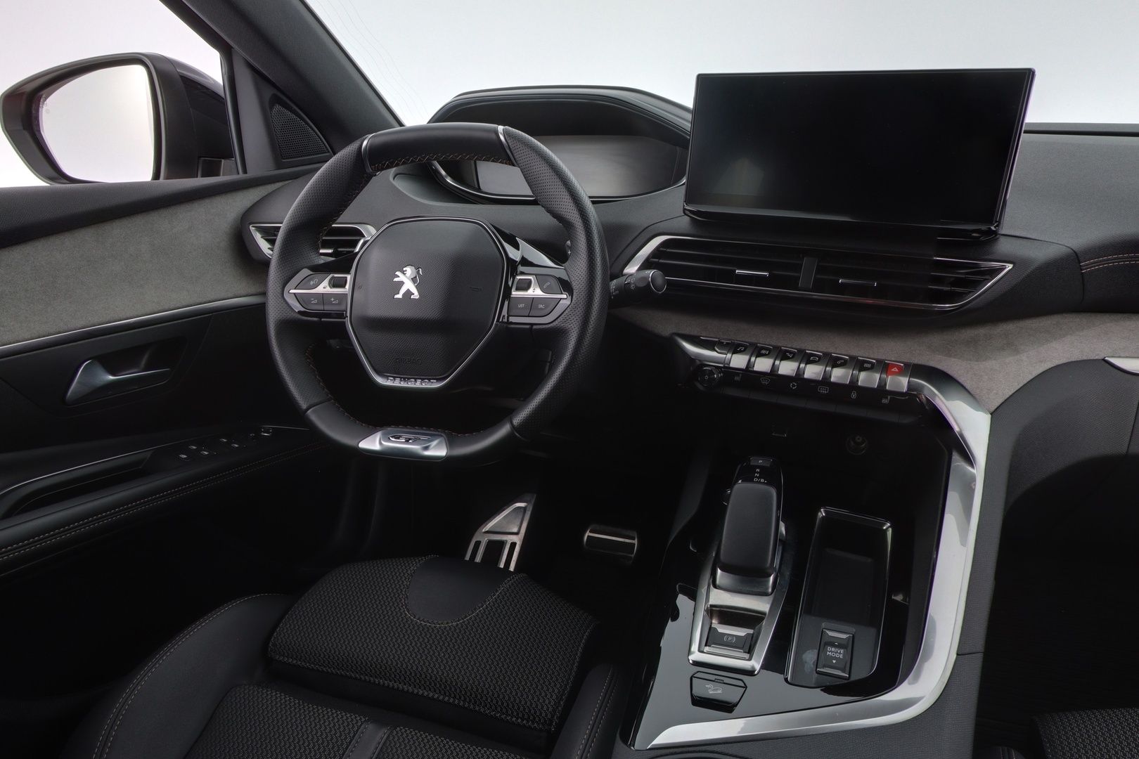 PEUGEOT 3008 2023