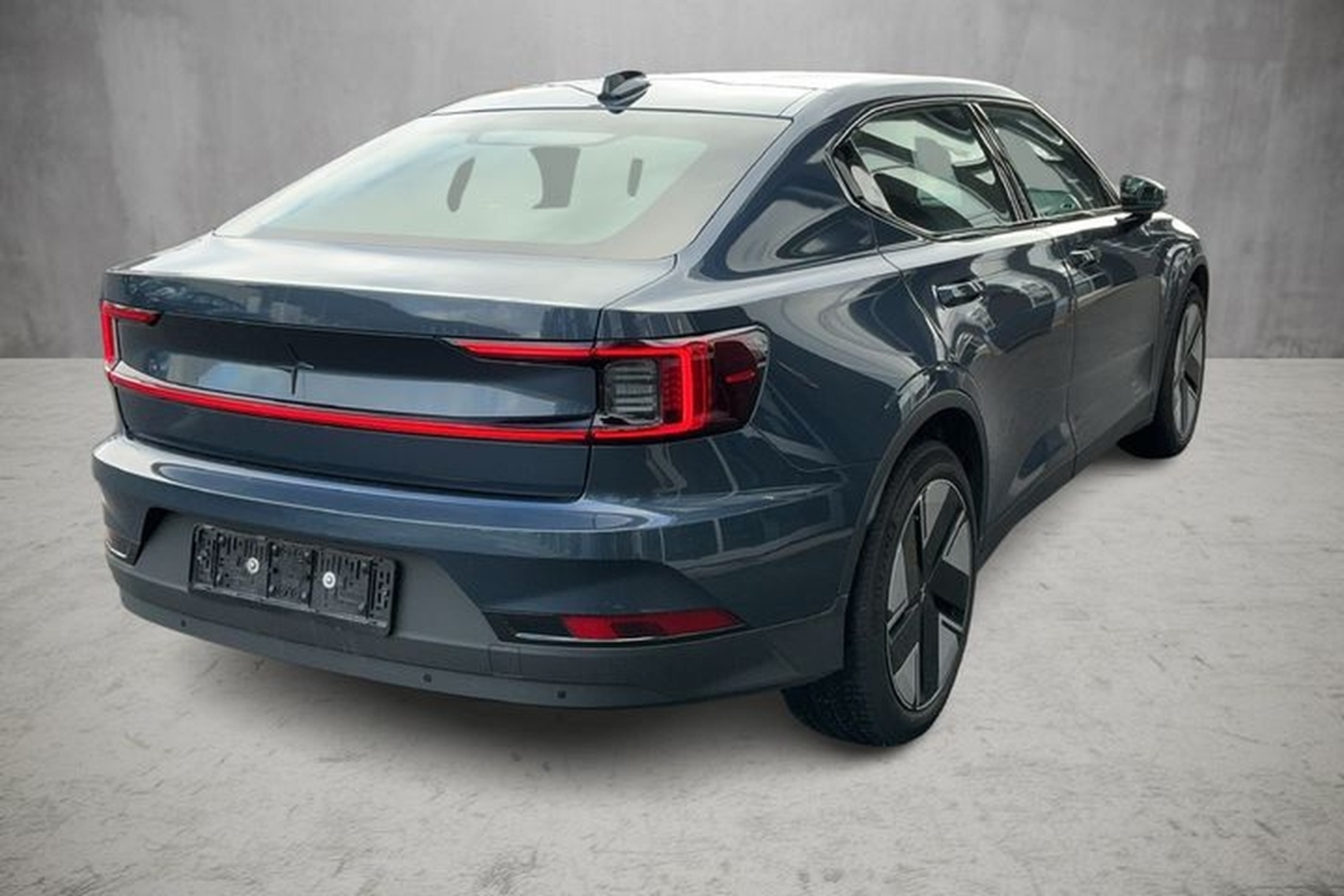 POLESTAR 2 2025