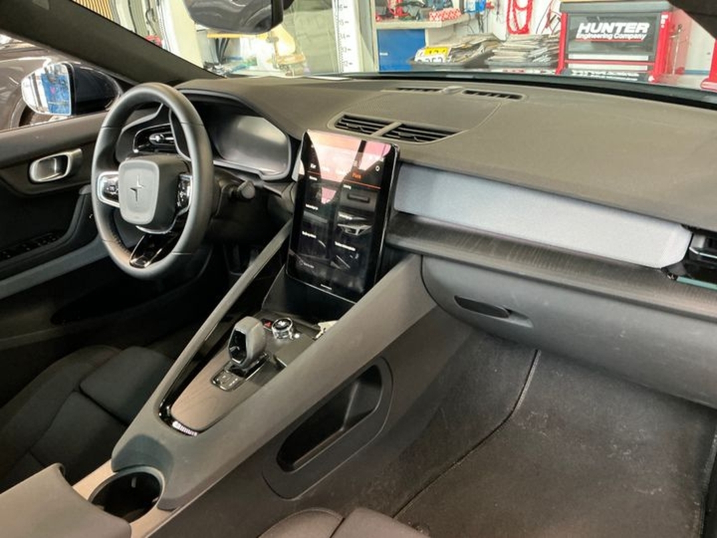 POLESTAR 2 2025