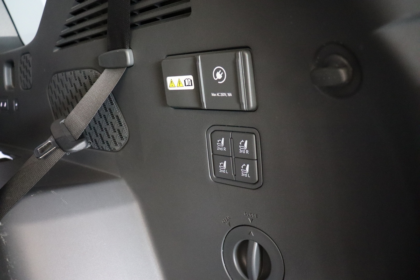 KIA EV9 2025