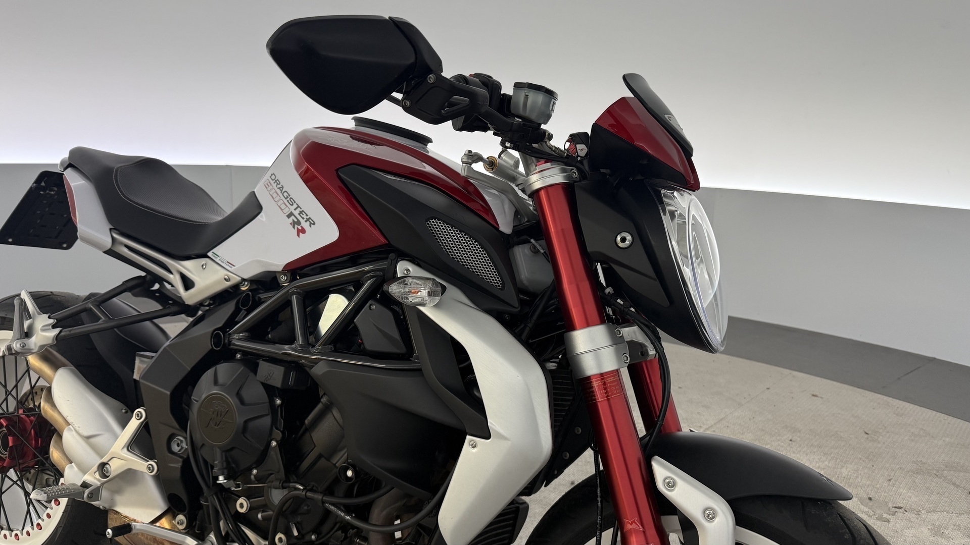 MV AGUSTA Brutale 2016
